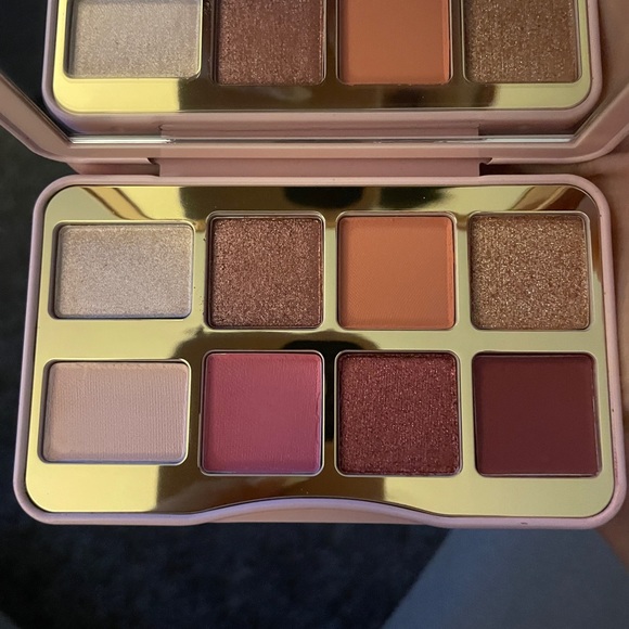 Too Faced Let’s Play On-The-Fly Mini Eyeshadow Palette - Picture 3 of 4